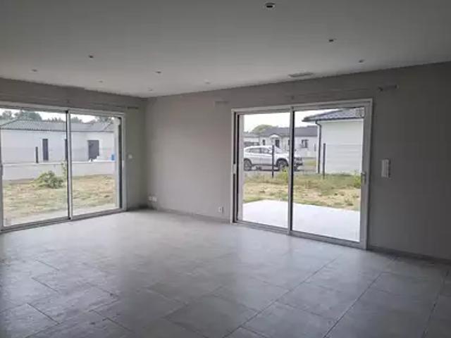 Estillac 47310 Location maison 5 pièces t5 jardin