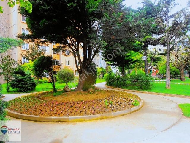 Eston Çamlıevler Ataşehir 9 Katta 3+1 Site Dairesi