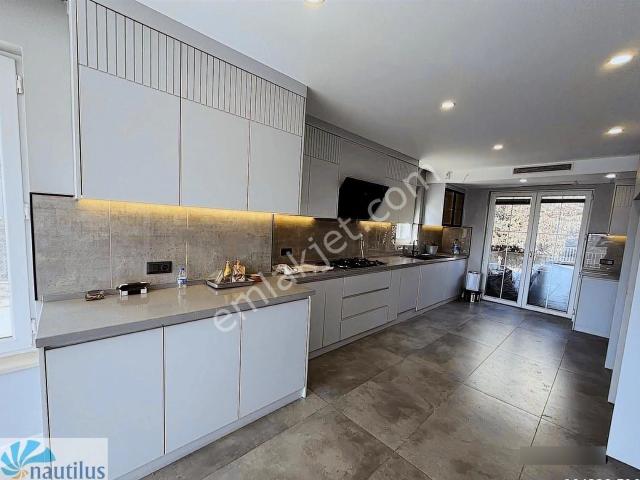 Estonşehir 3 Mimar Tadilatlı Tam Müstakil Villa