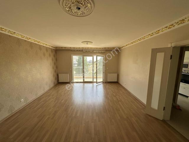 Eston Reşitpaşa Evleri 3. Etap 3+1 Kiralık Daire