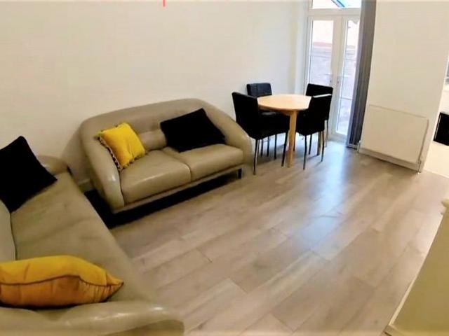 Eston Street, Manchester 4 bed semi detached house to rent £2,496 pcm £576 pw