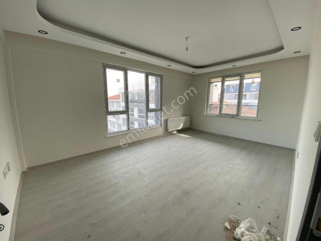 Estorıa'dan Esentepe Mahallesi'nde Kiralık 2+1 Sıfır Daire