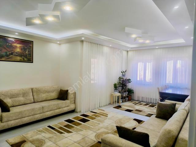 Estorıa'dan Sultandere'de 3+1 Bakımlı Asansörlü İskanlı Daire