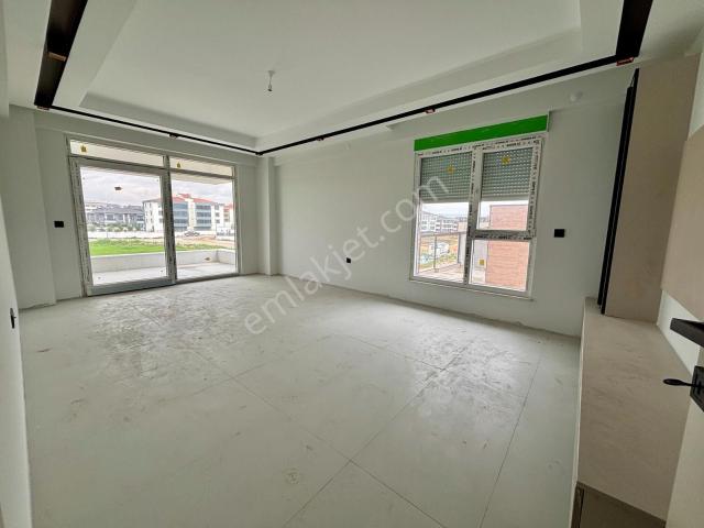 Estorıa'dan Söğütönü Bulvar Yakını Site İçi Ultra Lüks 3+1 Daire