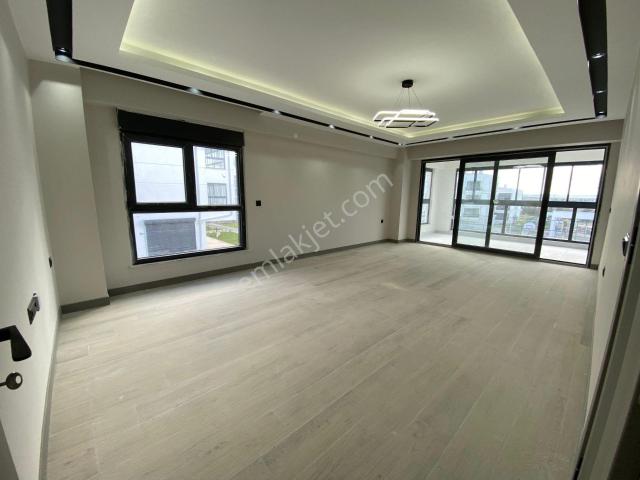Estorıa'dan Söğütönünde İskanlı Site İçi Ultra Lüks 3+1 Daire