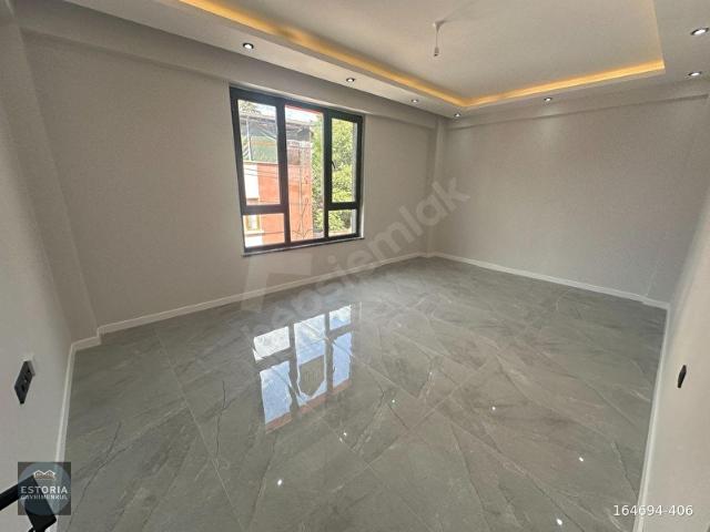 ESTORIA'DAN MERKEZE YAKIN NOKTADA SIFIR KULLANIŞLI 2+1 DAİRE