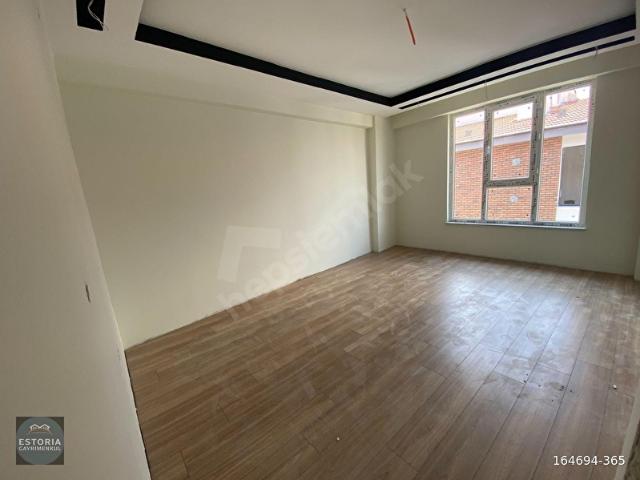 ESTORIA'DAN ESENTEPE'DE ASANSÖRLÜ BALKONLU 2+1 DAİRE
