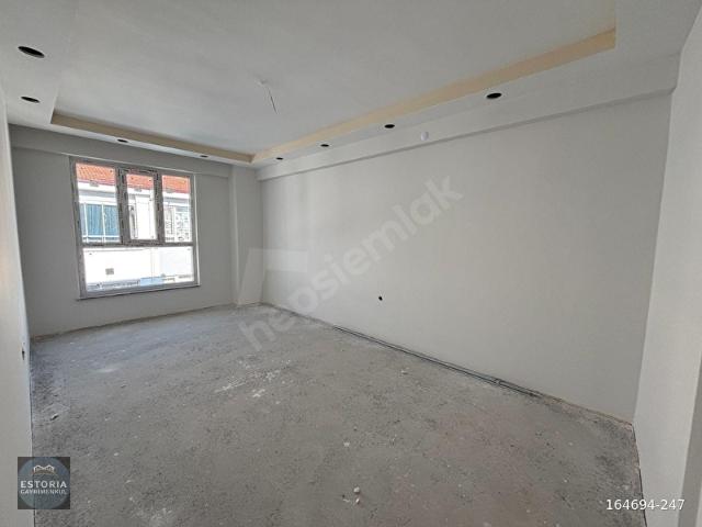 ESTORIA'DAN ESENTEPE'DE LÜKS KULLANIŞLI SIFIR 2+0 DAİRE