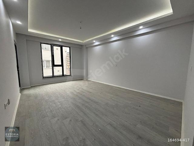 ESTORIA'DAN KAPALI PAZAR YANI ÖZEL GARAJLI 3+1 DAİRE