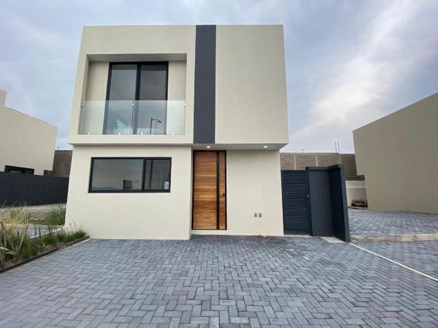 Estrena Casa en condominio Huertas la Joya, Meseta, Viva con calidad de Vida!