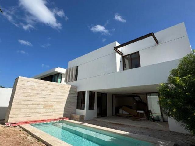 Estrena casa en en Privada Allegra, Sta Gertrudis, Cabo Norte, Mérida, Yucatán