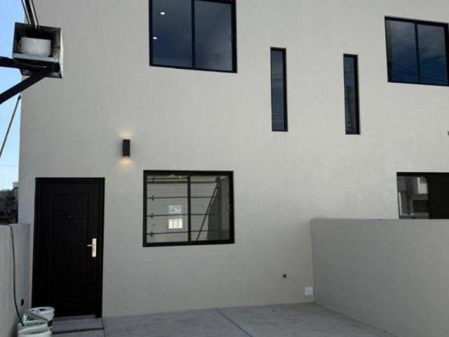 Estrena casa en fracc. El Pílila, Tijuana