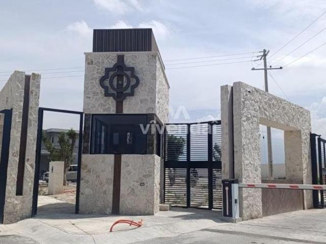 Estrena casa en Fracc. Hacienda El Milagro Volterra