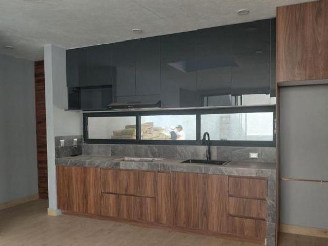Estrena casa en privada de 4 Casas a unos minutos del Tec Milenio