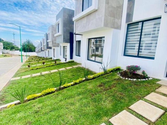 ¡ESTRENA CASA EN RESID. LA CIMA CON ALBERCA Y SEGURIDAD NORTE DE CUERNAVACA !
