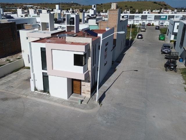 Estrena Casa en Venta en Fracc. Residencial Alejandro Plus en Durango