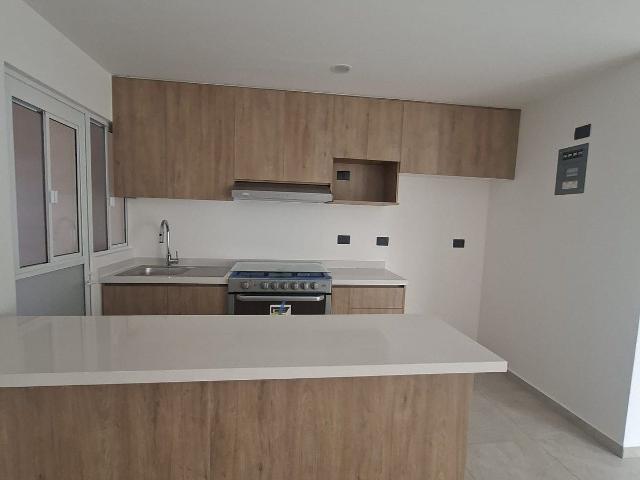 ESTRENA DEPARTAMENTO EN VILLAS DEL REFUGIO NOGALESS