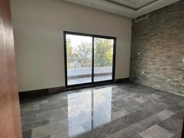 Estrena Lujosa Residencia en Renta Al Norte de Saltillo