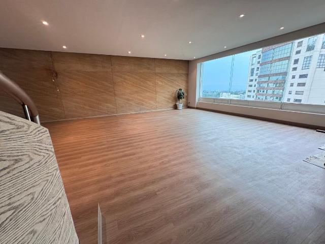 ESTRENA PENTHOUSE EN BOSQUES DE TAMARINDOS