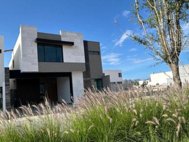 Estrena una residencia espectacular en Seterra