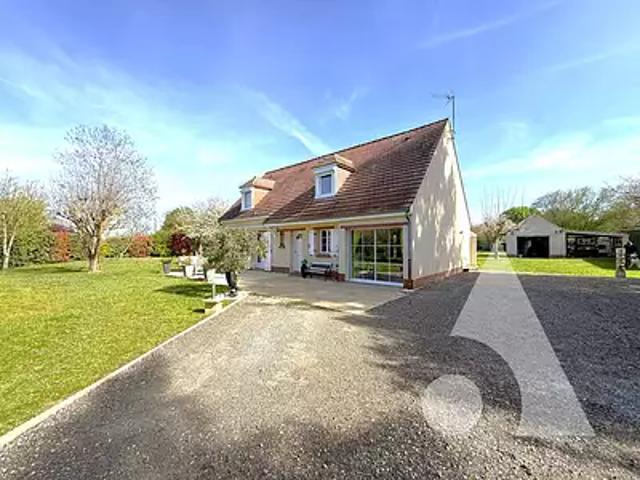 Estrées Saint Denis 60190 Achat / Vente maison 6 pièces t6 au dernier étage