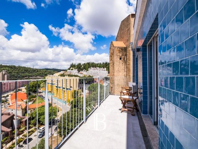 Estrela, Appartement 4 Chambres 170 m² en location