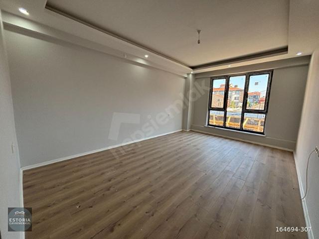 ESTROIA'DAN GENİŞ BALKONLU Y.ISITMA EBEVEYN BANYOLU 2+1 DAİRE