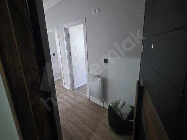 Çepni Mahallesi Erol olçak Hastanesi civarında cadde cepheli Ara kat 3+1 kiralık daire