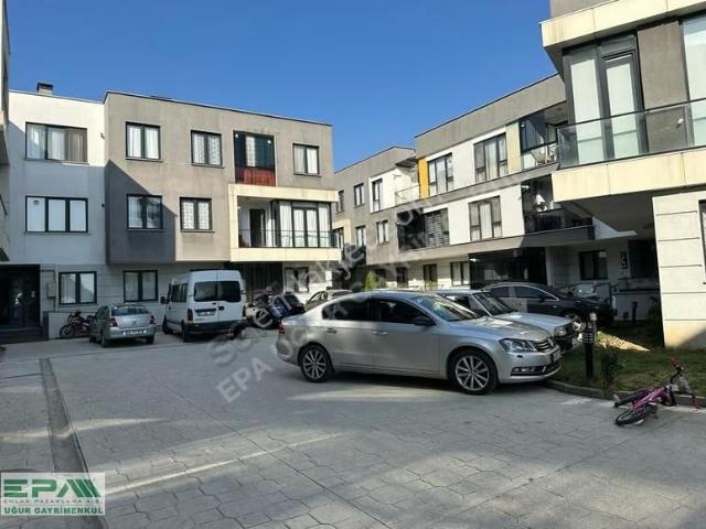 Epa Uğur'dan Eşyalı Kiracılı Site İçi Satılık 2+1 Daire