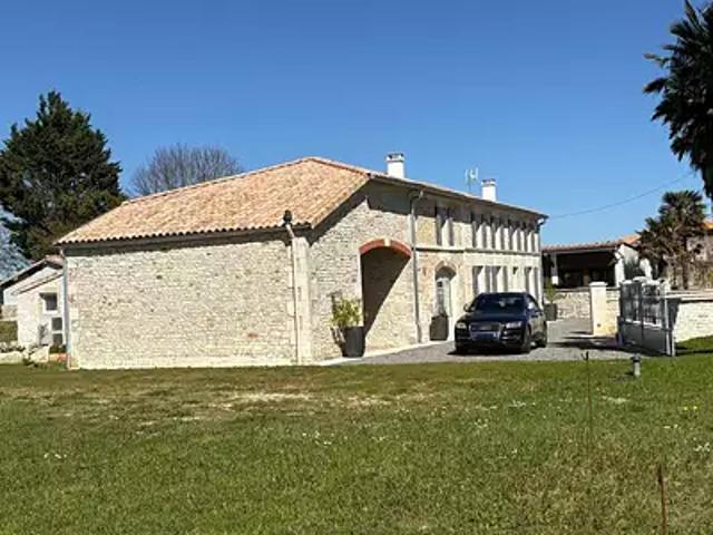 Epargnes 17120 Achat / Vente maison 9 pièces t9