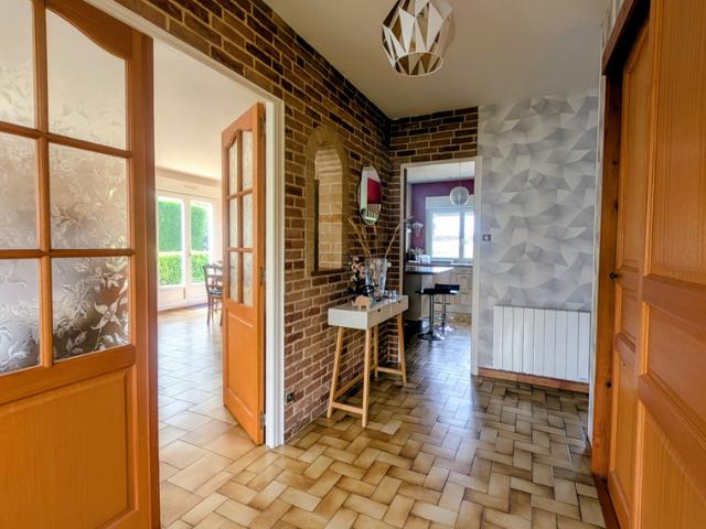 Éperlecques – Plain pied individuel de 98 m² – 3 chambres – Jardin 518 m2– Garage