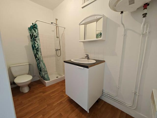 EPERNON / Location Appartement 1 Pièce 29 m²