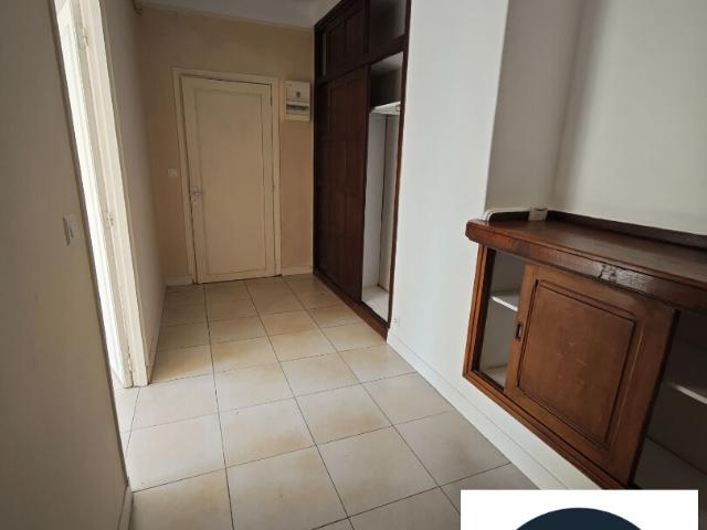 EPERNON / Location Appartement 1 Pièce 41 m²