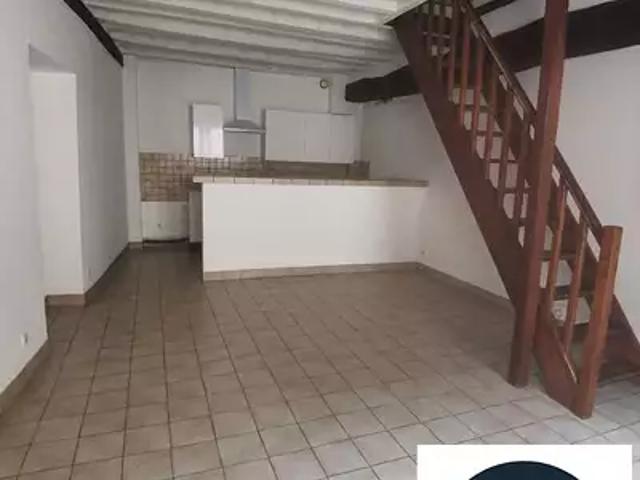 Epernon 28230 Location maison 2 pièces t2 au dernier étage