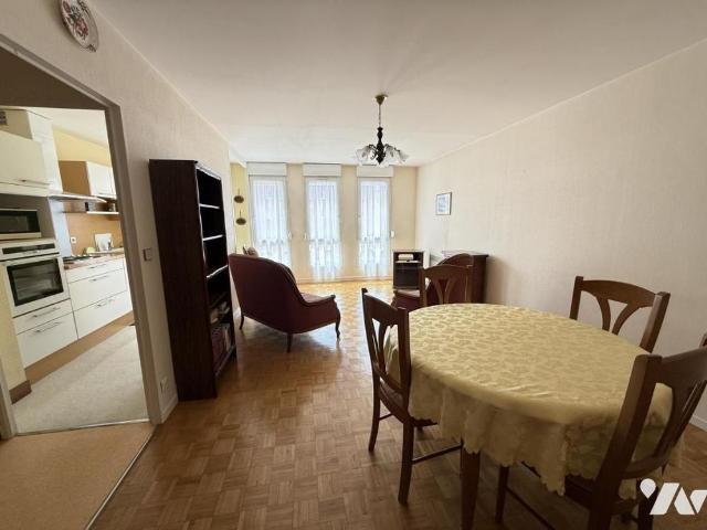 EPERNAY F3 MEUBLE HYPER CENTRE