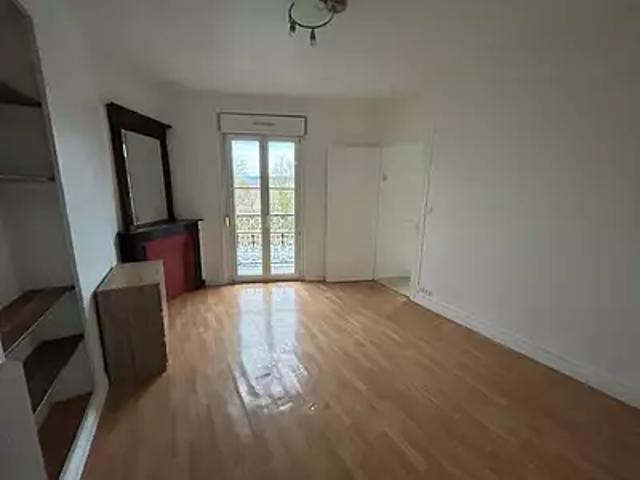 Epernay 51200 Achat / Vente appartement 1 pièce t1 cave