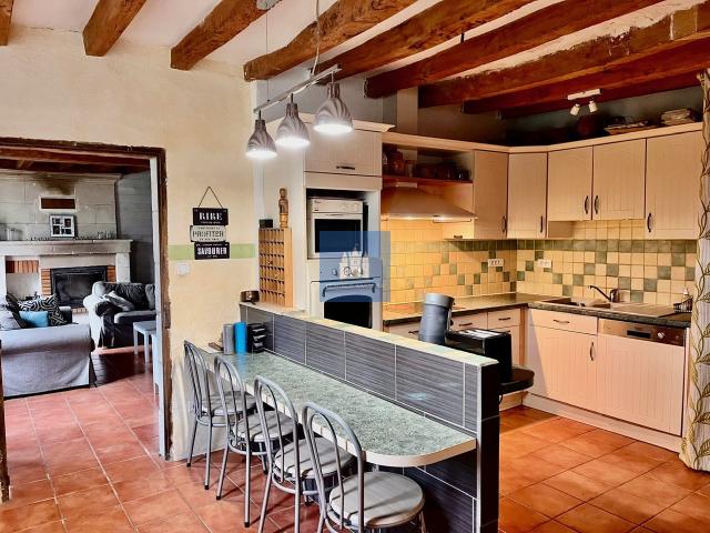 EPIEDS 49 Maison de village en PDT 4 CH 176m² Epieds