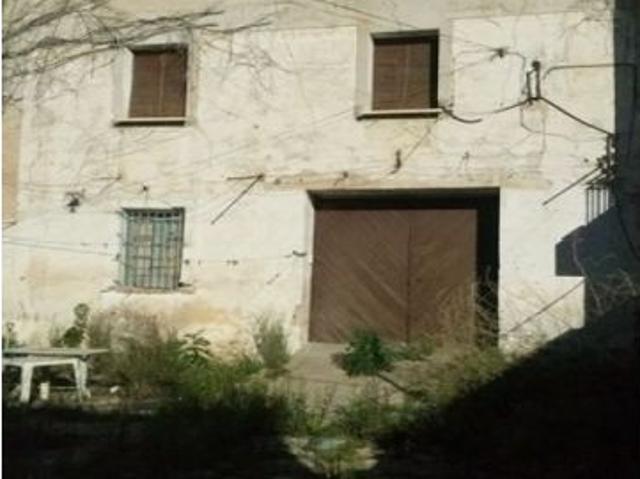 Épila. Casa en venta