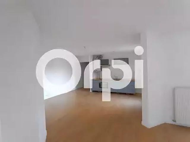 Epinal 88000 Achat / Vente appartement 3 pièces t3 au dernier étage cave