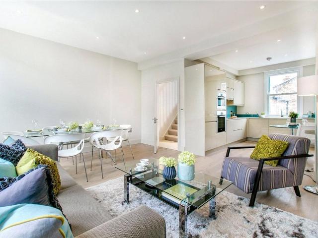Epirus Road, London, SW6 7UH, United Kingdom | 3 bed duplex for rent #138934022 | Rentberry