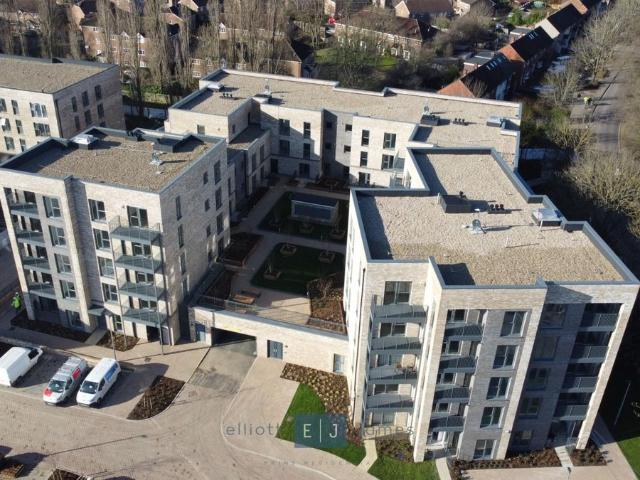 Epping Gate, Borders Lane, Loughton IG10, 1 bed flat to rent, £1,850 pcm | PrimeLocation