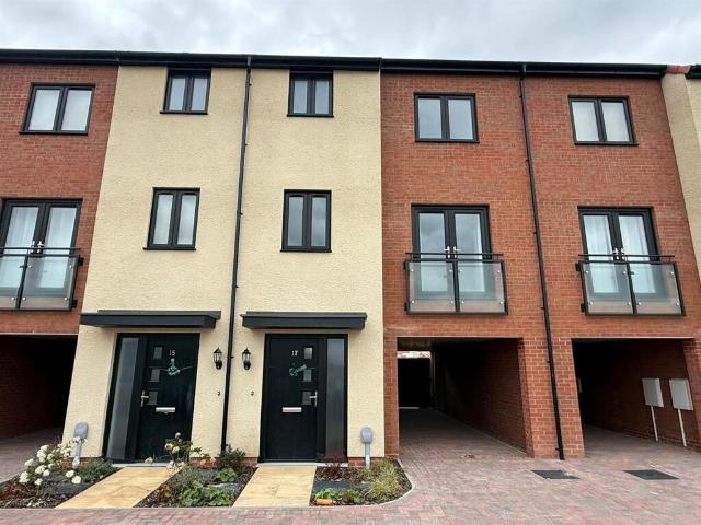 Epping Drive, Peterborough PE7, 3 bed property to rent, £1,225 pcm | PrimeLocation