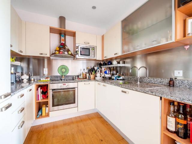 Epsom Road, Guildford GU1, 3 bed flat to rent, £3,200 pcm | PrimeLocation