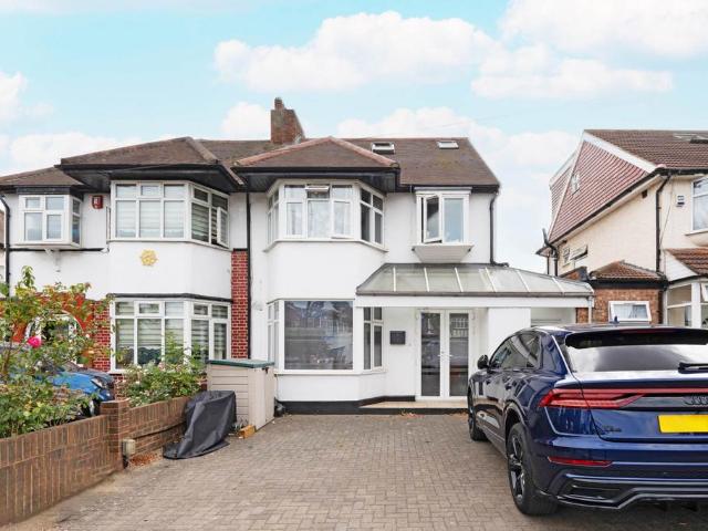 Epsom Road, Sutton 5 bed semi detached house to rent £3,200 pcm £738 pw