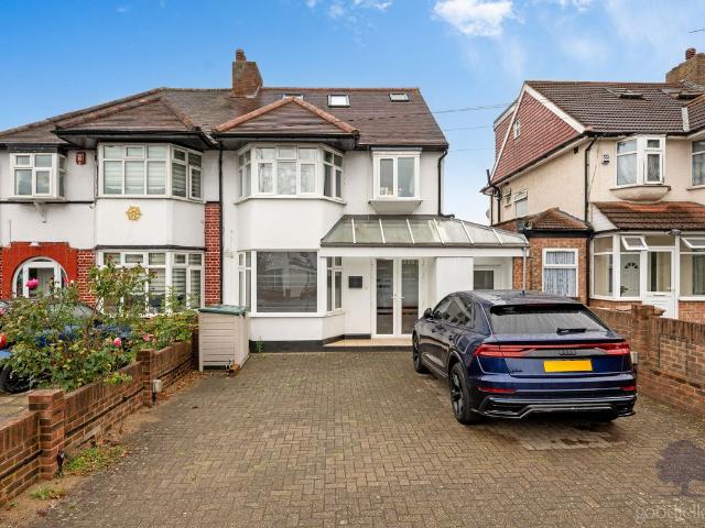 Epsom Road, Sutton SM3, 5 bed flat to rent, £2,800 pcm | PrimeLocation