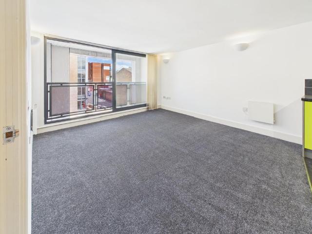 Epworth Street, Liverpool L6 2 bed flat to rent £925 pcm £213 pw