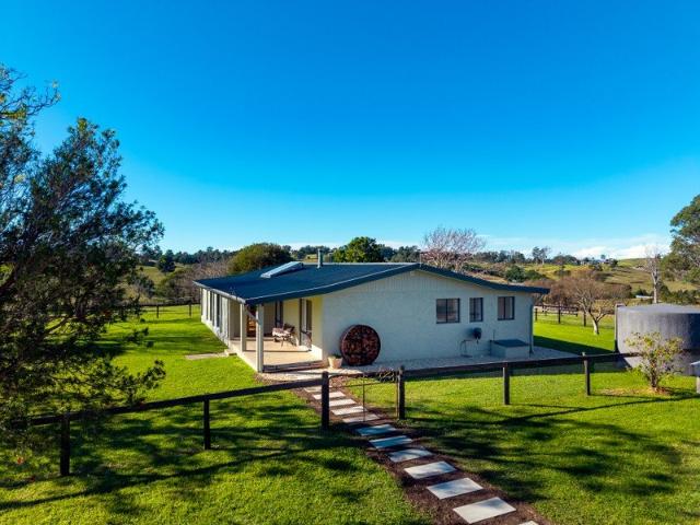 Equestrian Country Lifestyle, As Good As It Gets!