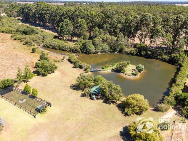 EQUESTRIAN ESTATE WITH LAKE, INCOME & DUAL LIVING