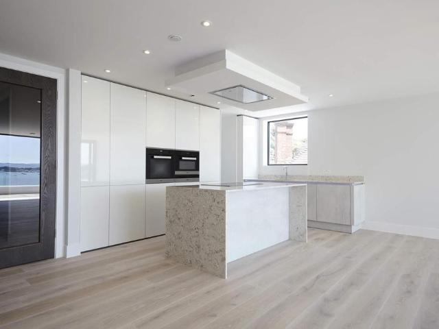 Equinox Square, London, E14