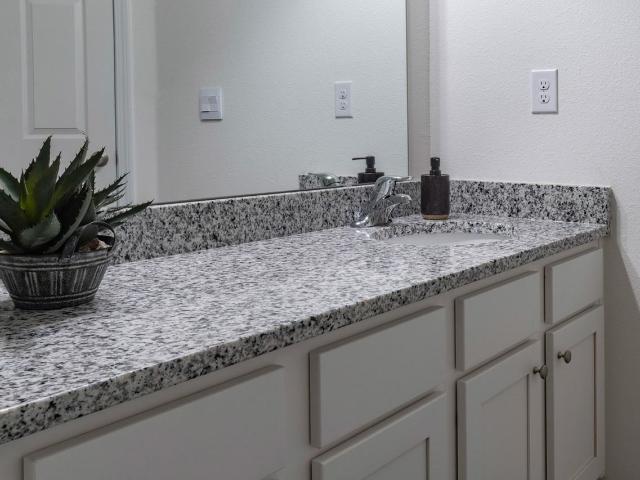 Equinox West Townhomes for Rent 3 Bedroom Apartment for Rent at 8283 Meridian Rd, Jacksonville, FL 32256 Baymeadows